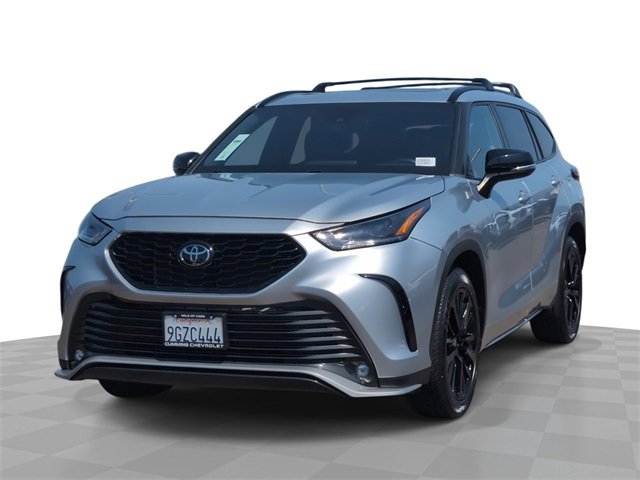 2023 Toyota Highlander XSE's photo