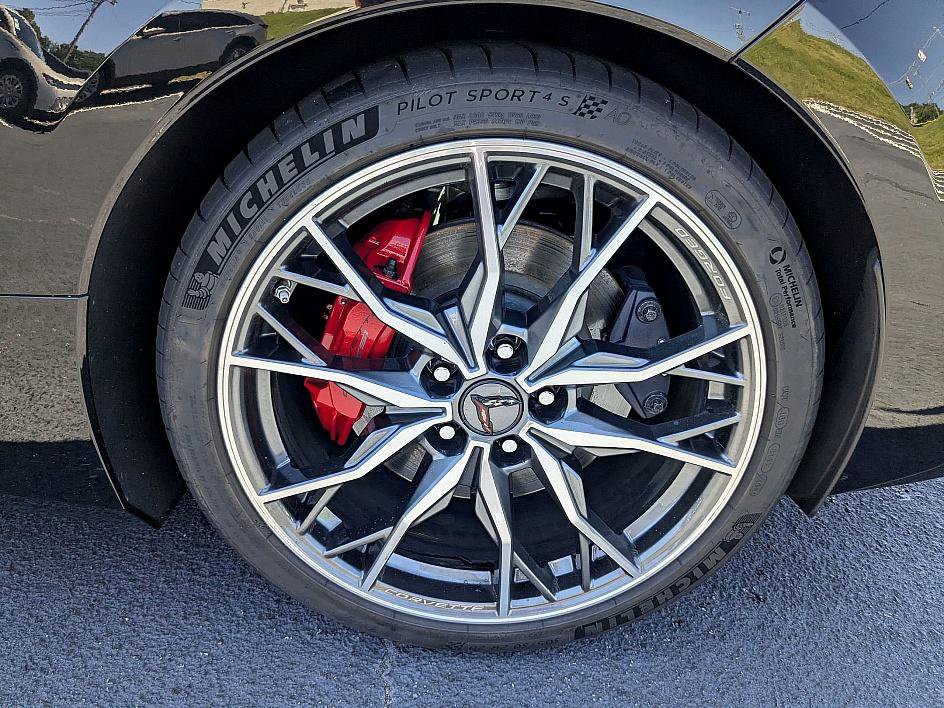 2024 Chevrolet Corvette 3LT photo 8