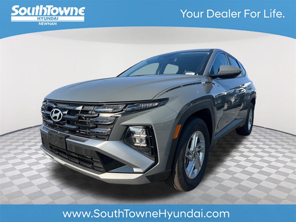 2025 Hyundai Tucson SE's photo