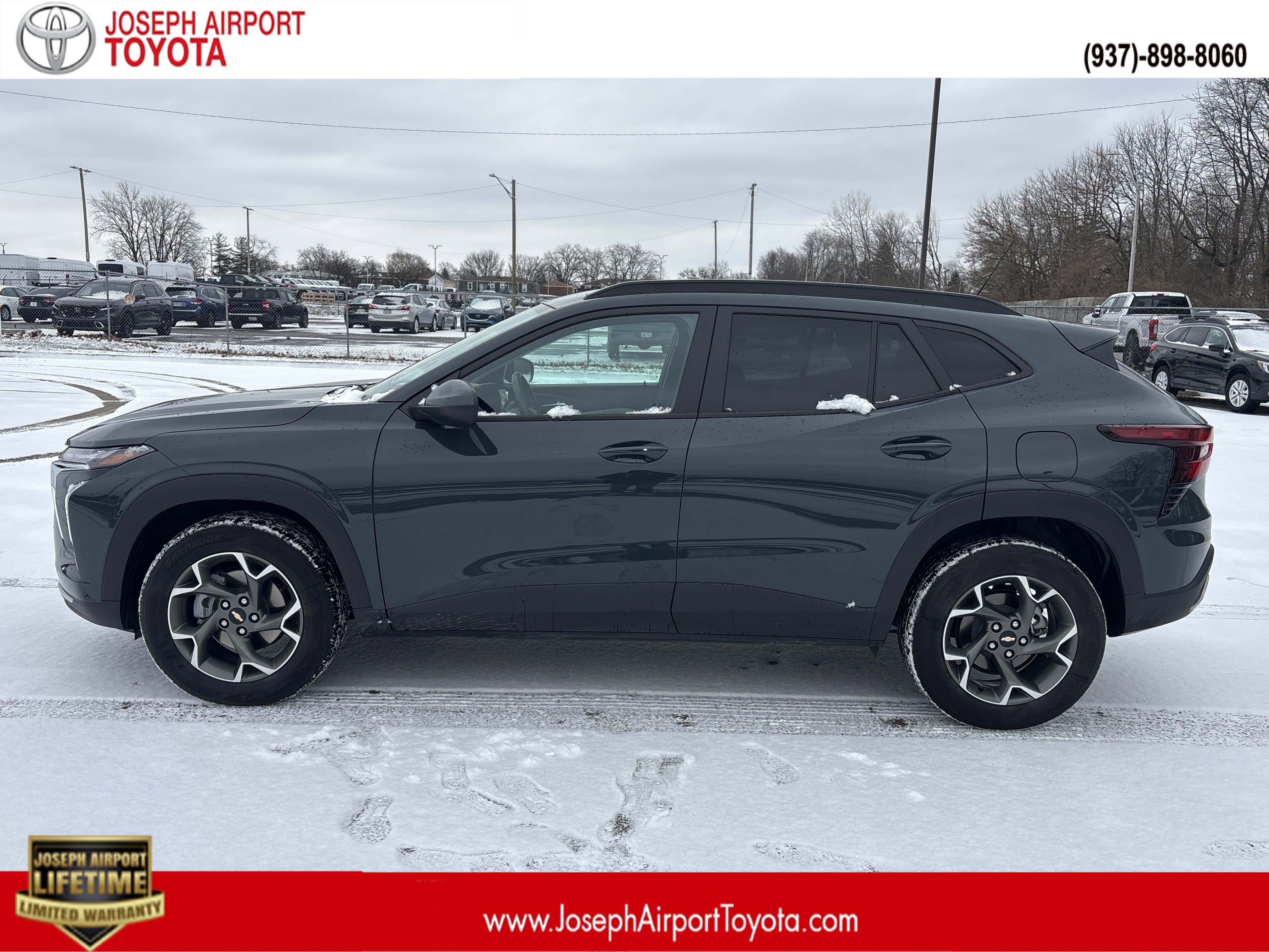 2025 Chevrolet Trax LT's photo