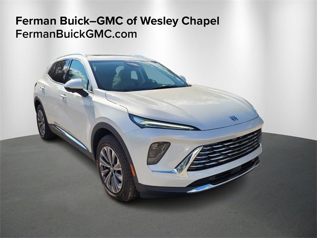 2025 Buick Envision Preferred's photo