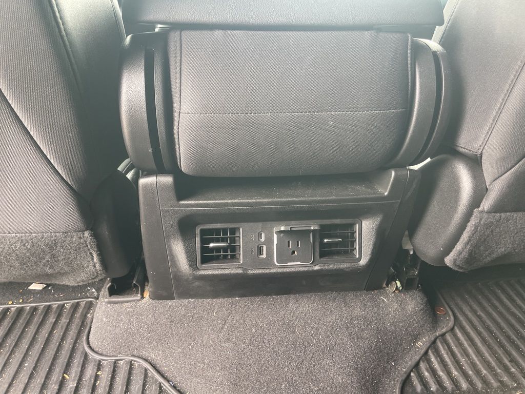 2023 Chevrolet Silverado 1500 RST photo 17