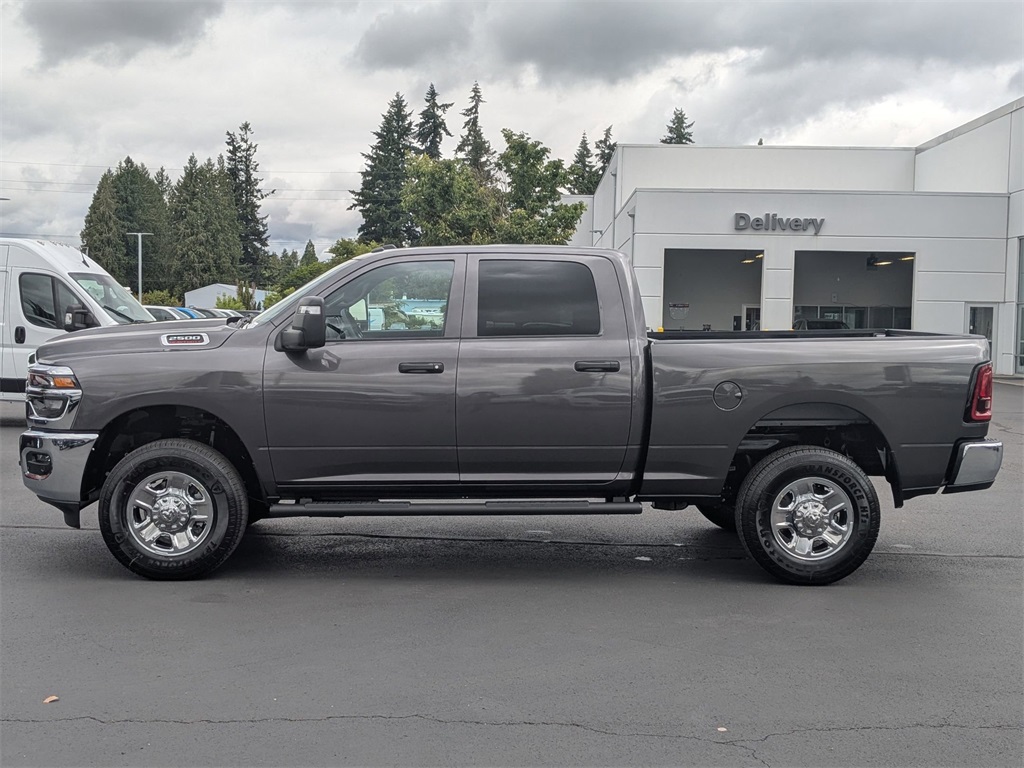 2025 Ram 2500 Tradesman photo 3