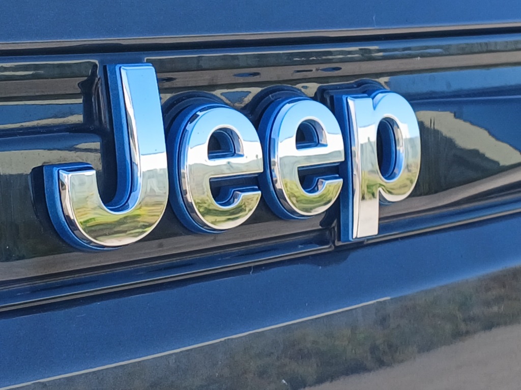 2024 Jeep Cherokee Limited 4xe photo 30