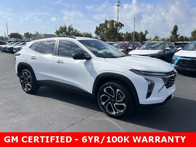 2025 Chevrolet Trax RS's photo