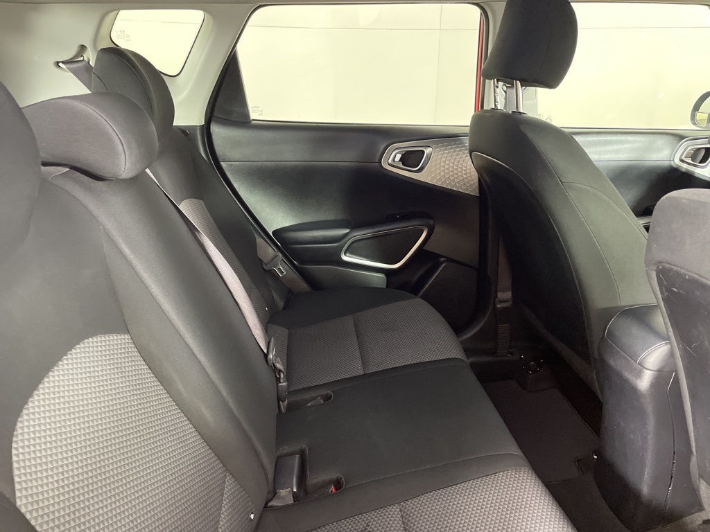 2020 Kia Soul LX photo 14