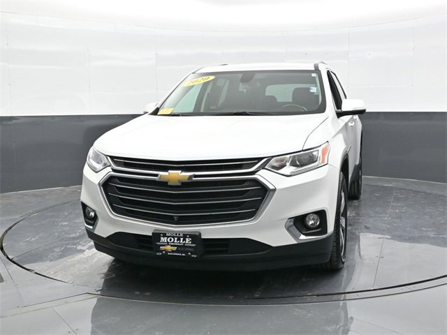 Used 2020 Chevrolet Traverse 3LT with VIN 1GNERHKW8LJ175842 for sale in Kansas City