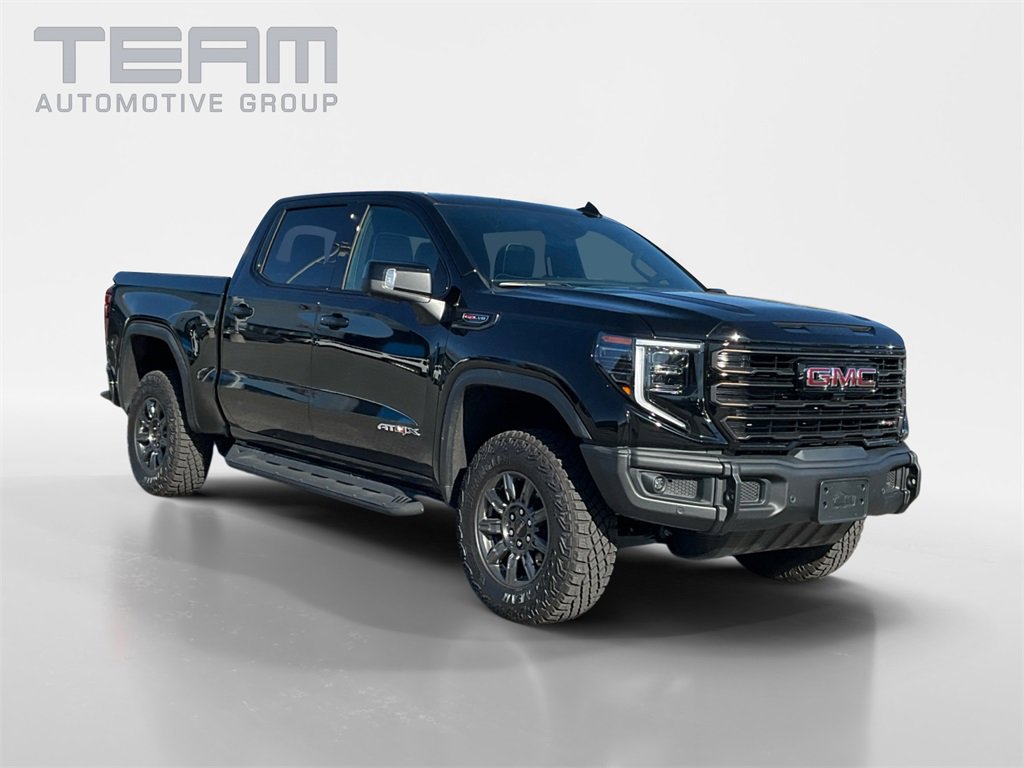 2025 GMC Sierra AT4's photo
