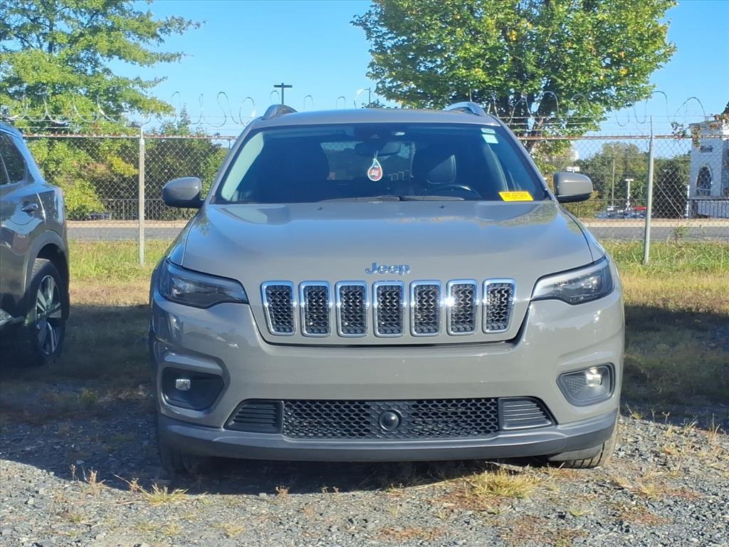 2020 Jeep Cherokee Lux photo 2