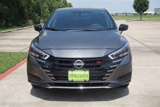 2025 Nissan Versa SR photo 2