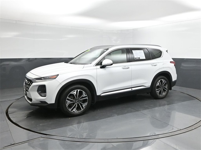 2020 Hyundai Santa Fe SEL's photo