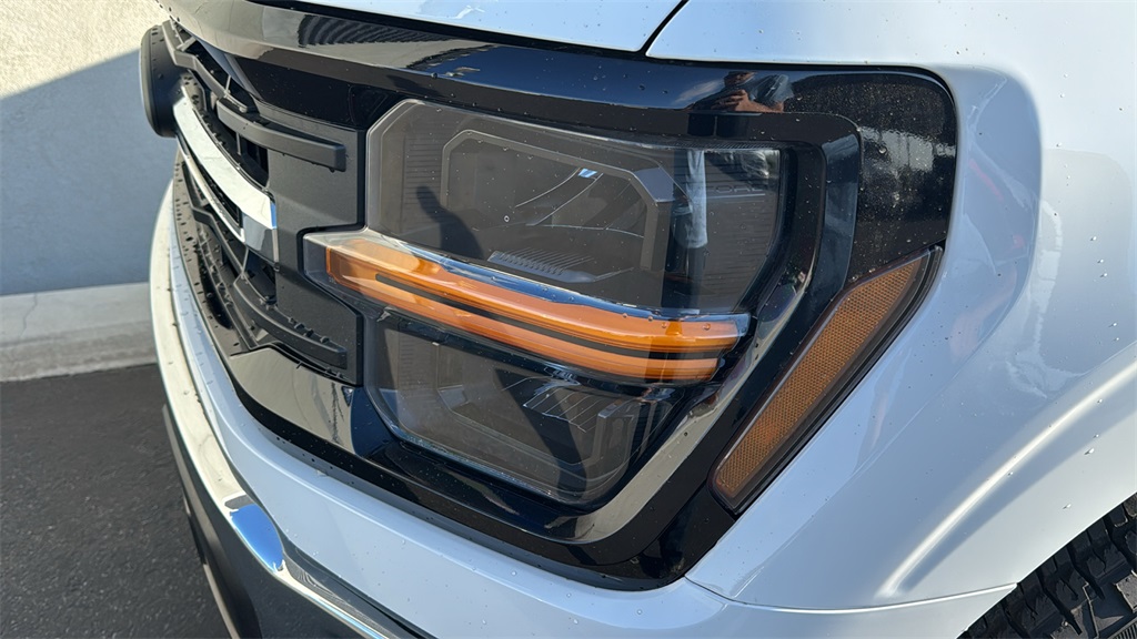 2024 Ford F-150 XLT photo 6