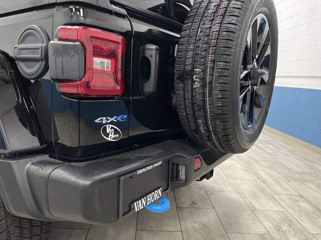2022 Jeep Wrangler Unlimited Sahara 4xe photo 32