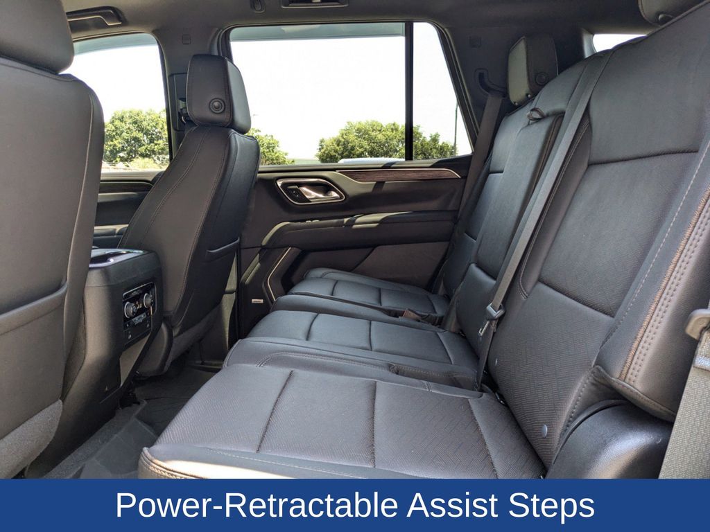 2023 Chevrolet Tahoe High Country photo 16