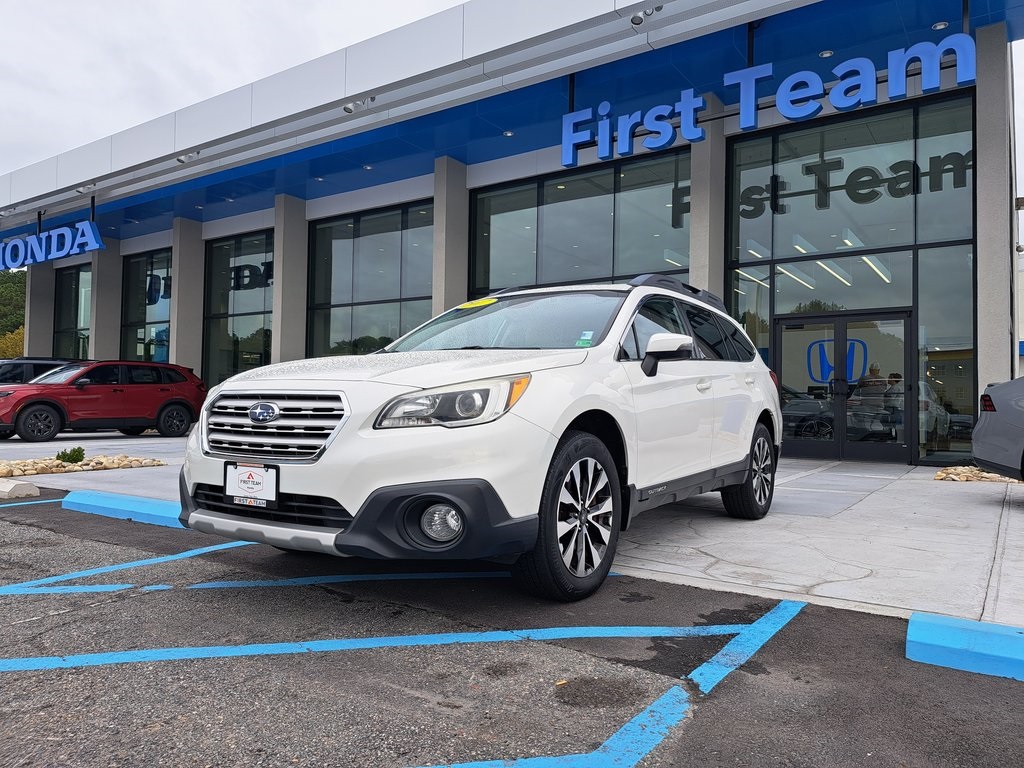 2017 Subaru Outback 2.5i Limited photo 2