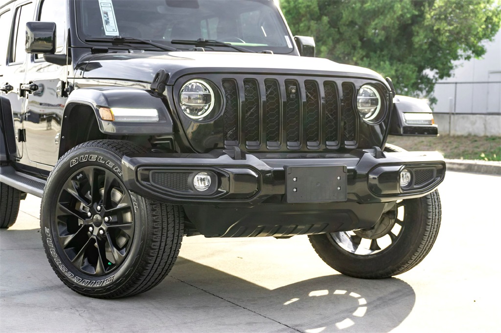 2021 Jeep Wrangler Unlimited Sahara High Altitude photo 2