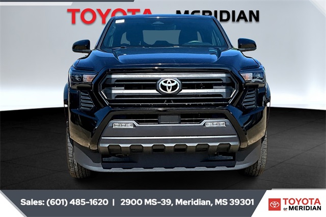 2024 Toyota Tacoma SR5 photo 3