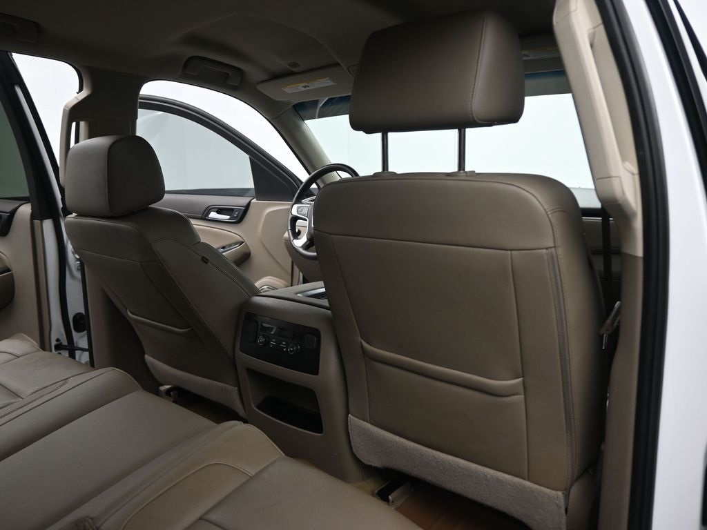 2017 Gmc Yukon SLT photo 28
