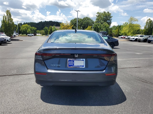2025 Honda Accord LX photo 3
