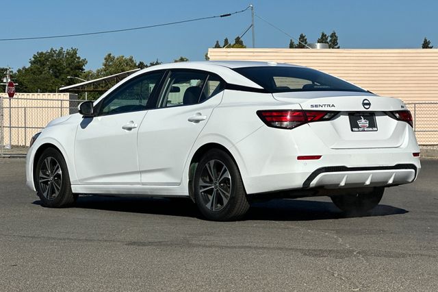 2023 Nissan Sentra SV photo 5