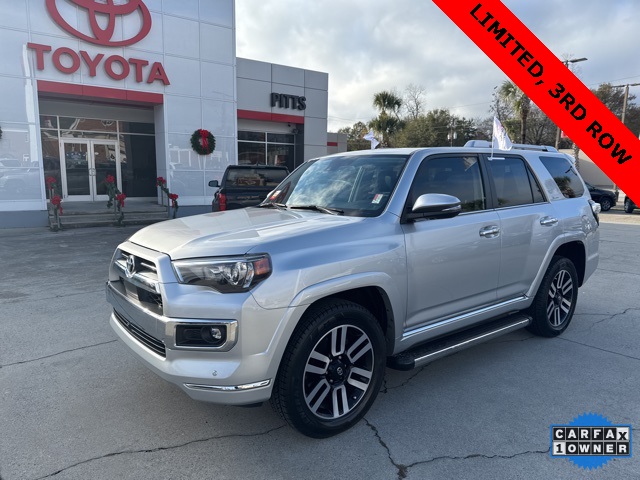 2023 Toyota 4Runner Limited's photo