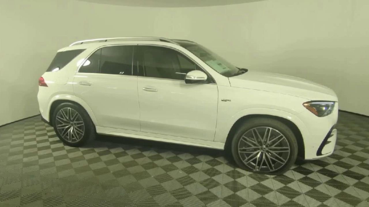 2026 Mercedes Benz GLE AMG 53 4MATIC photo 27