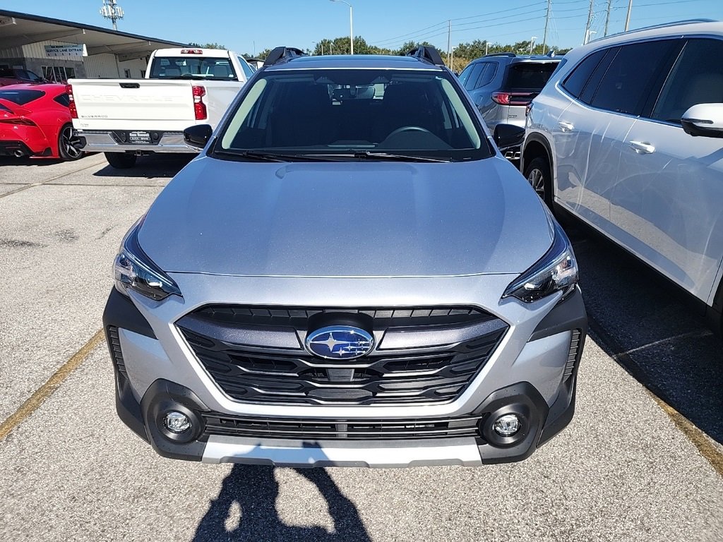 2025 Subaru Outback Limited photo 2