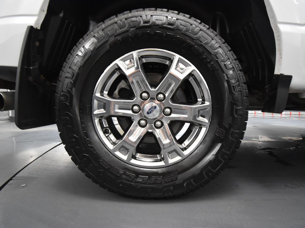 2021 Ford F-150 Lariat photo 11