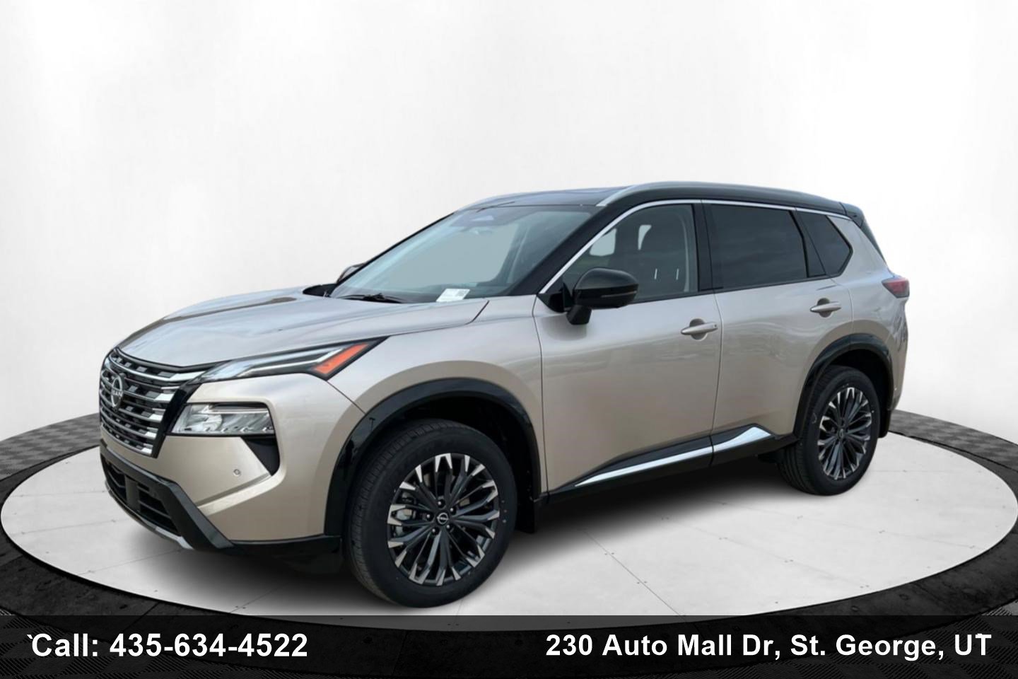 2026 Nissan Rogue Platinum's photo