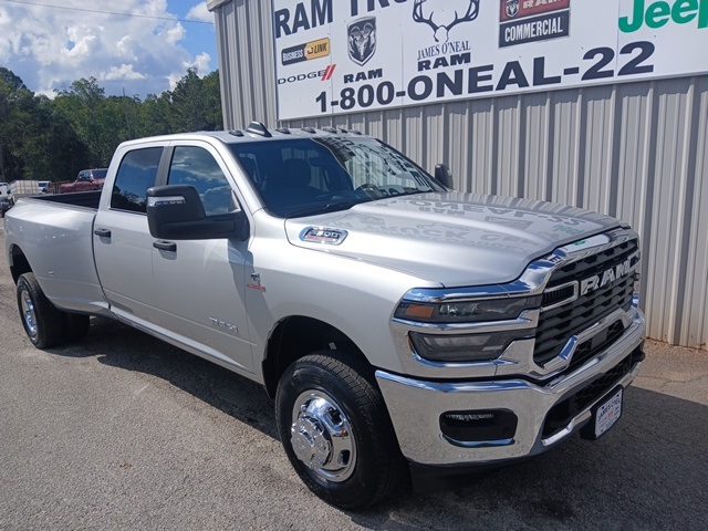 2026 RAM Ram 3500 Pickup Big Horn's photo