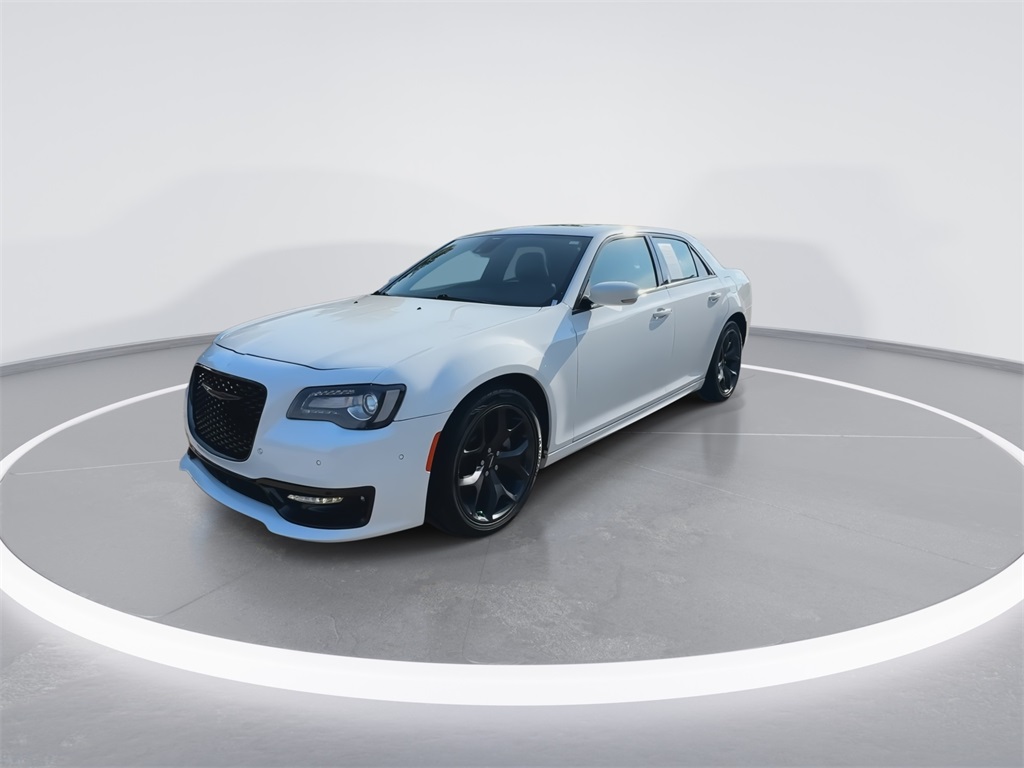 2022 Chrysler 300 S photo 4