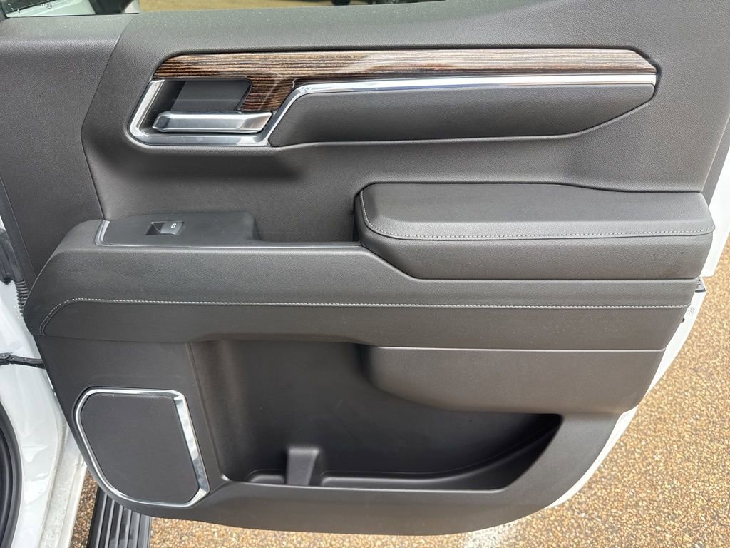 2024 Gmc Sierra 1500 Elevation photo 19