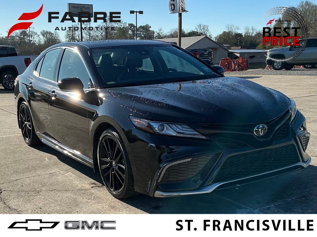 2023 Toyota Camry XSE's photo