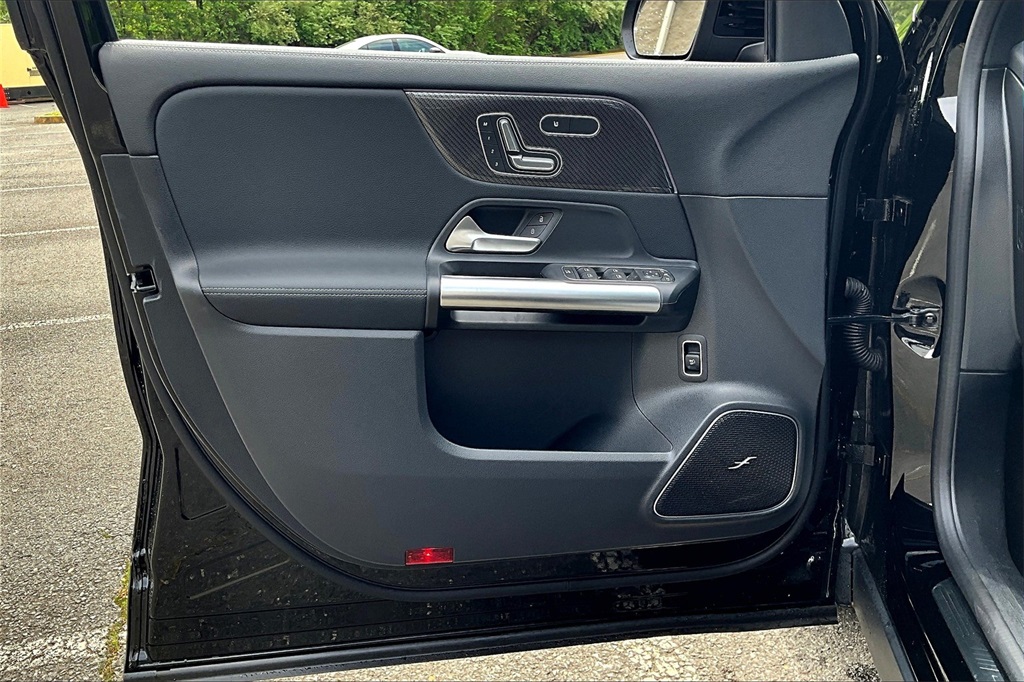 2024 Mercedes Benz GLA 35 AMG 4MATIC photo 18