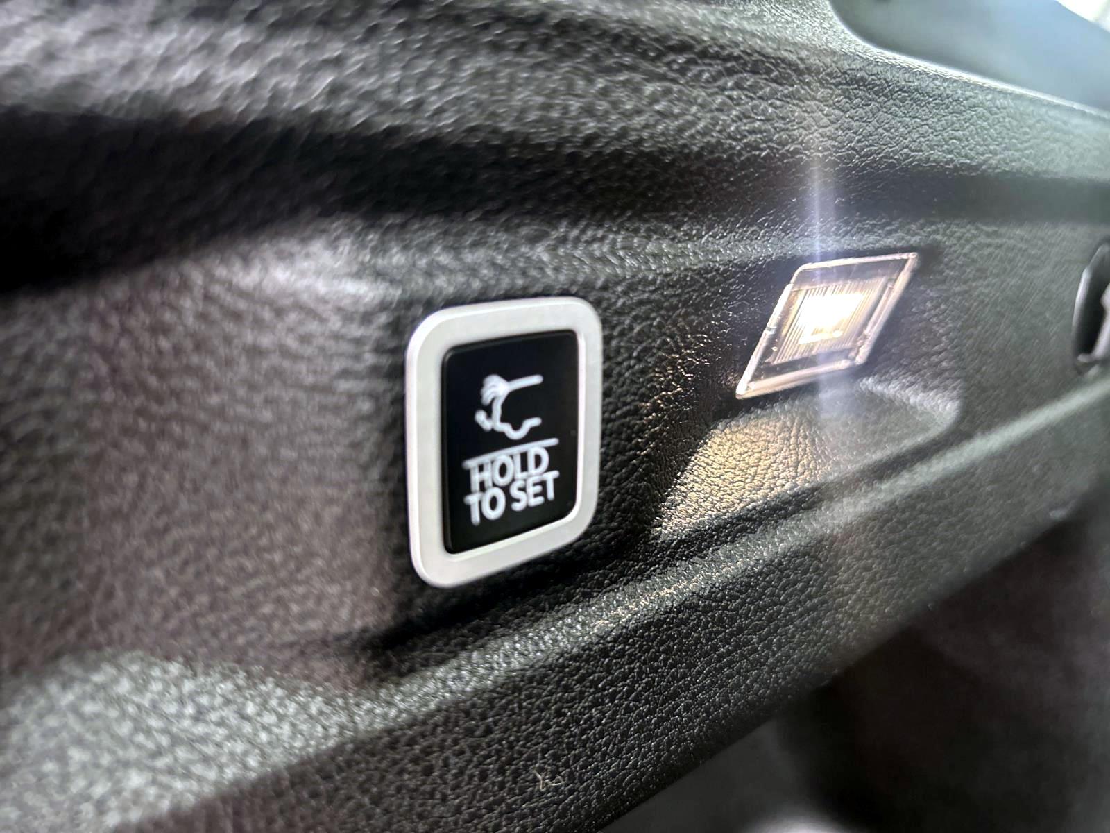 2022 Jeep Grand Cherokee Limited photo 34