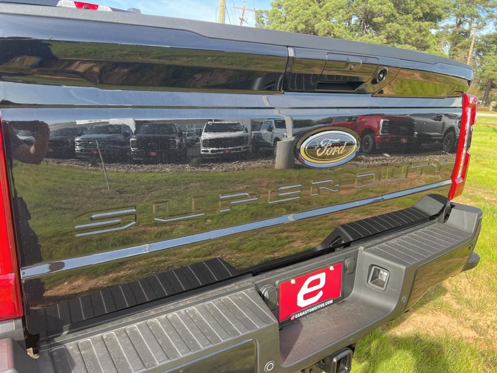 2024 Ford F-350 Lariat photo 47