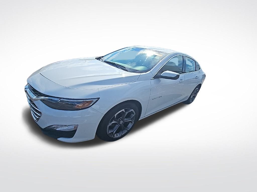 2023 Chevrolet Malibu 1LT photo 2