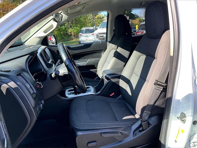 2019 Chevrolet Colorado LT photo 19