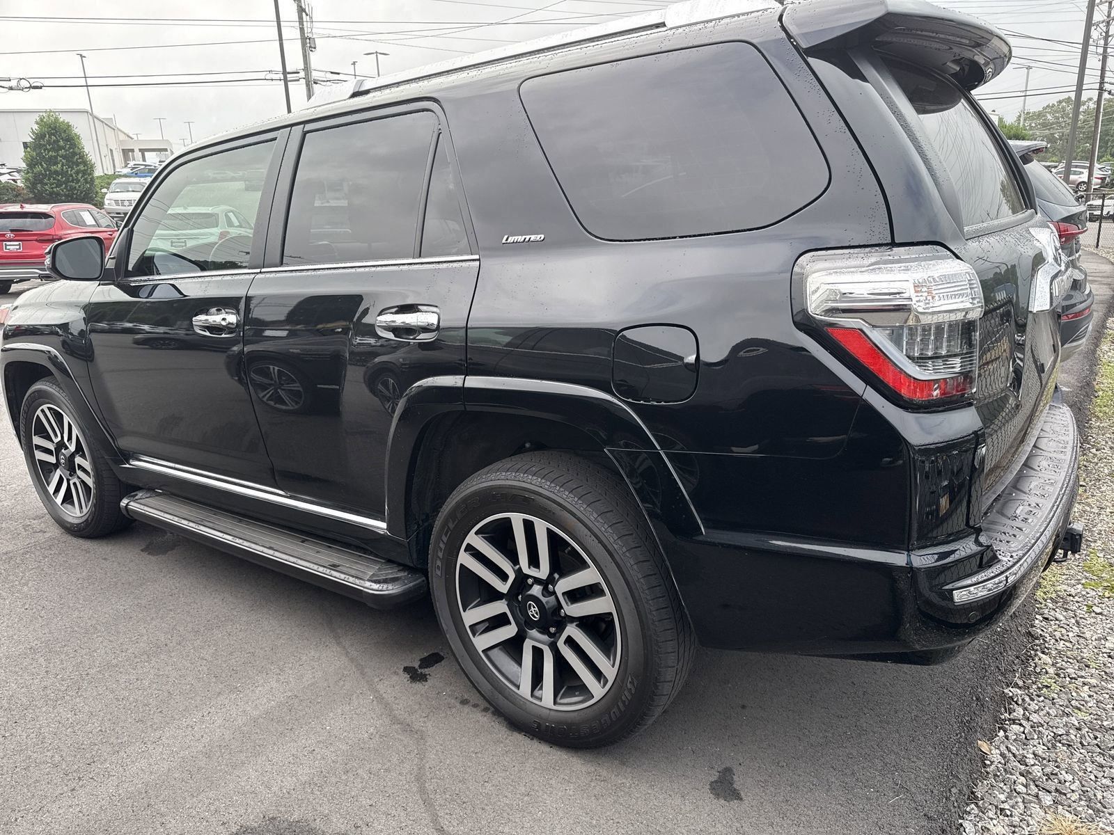2024 Toyota 4Runner Limited photo 2