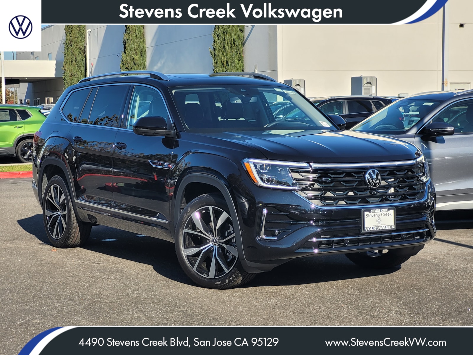 2026 Volkswagen Atlas SEL Premium R-Line's photo