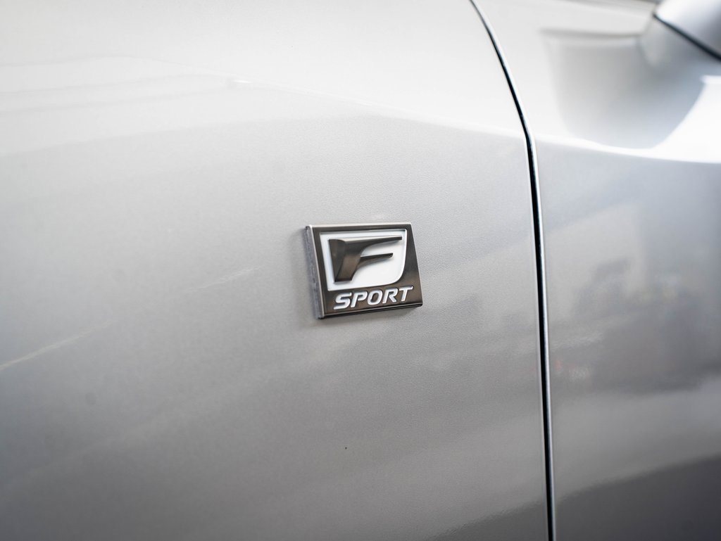 2016 Lexus RC 350 F SPORT photo 9