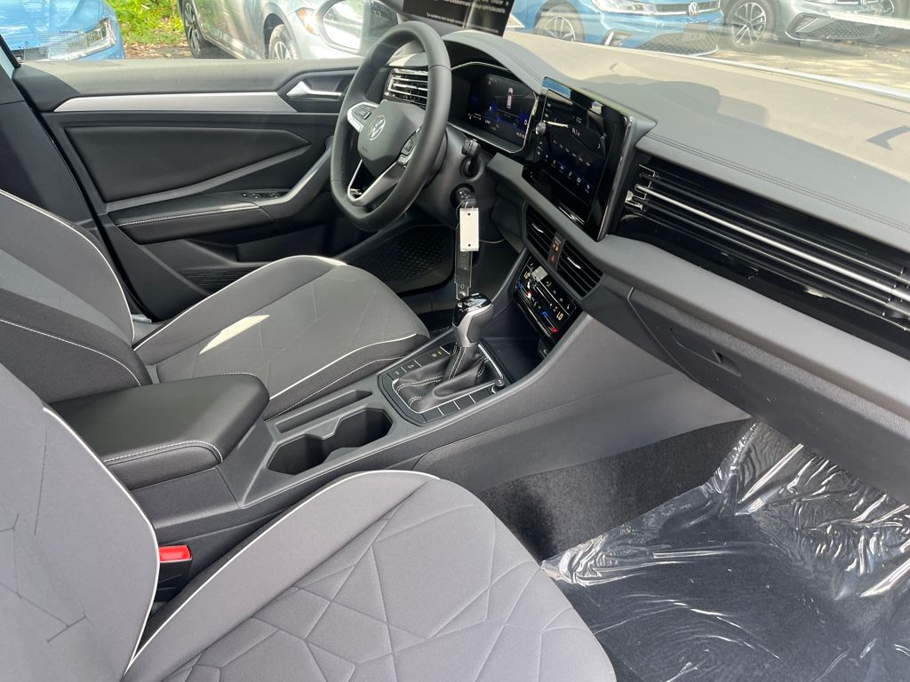 2025 Volkswagen Jetta 1.5T Sport photo 16
