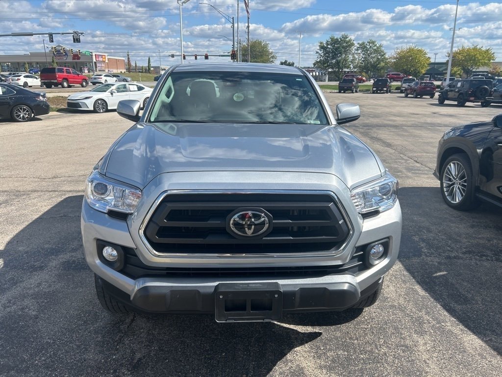 2022 Toyota Tacoma SR5 photo 3
