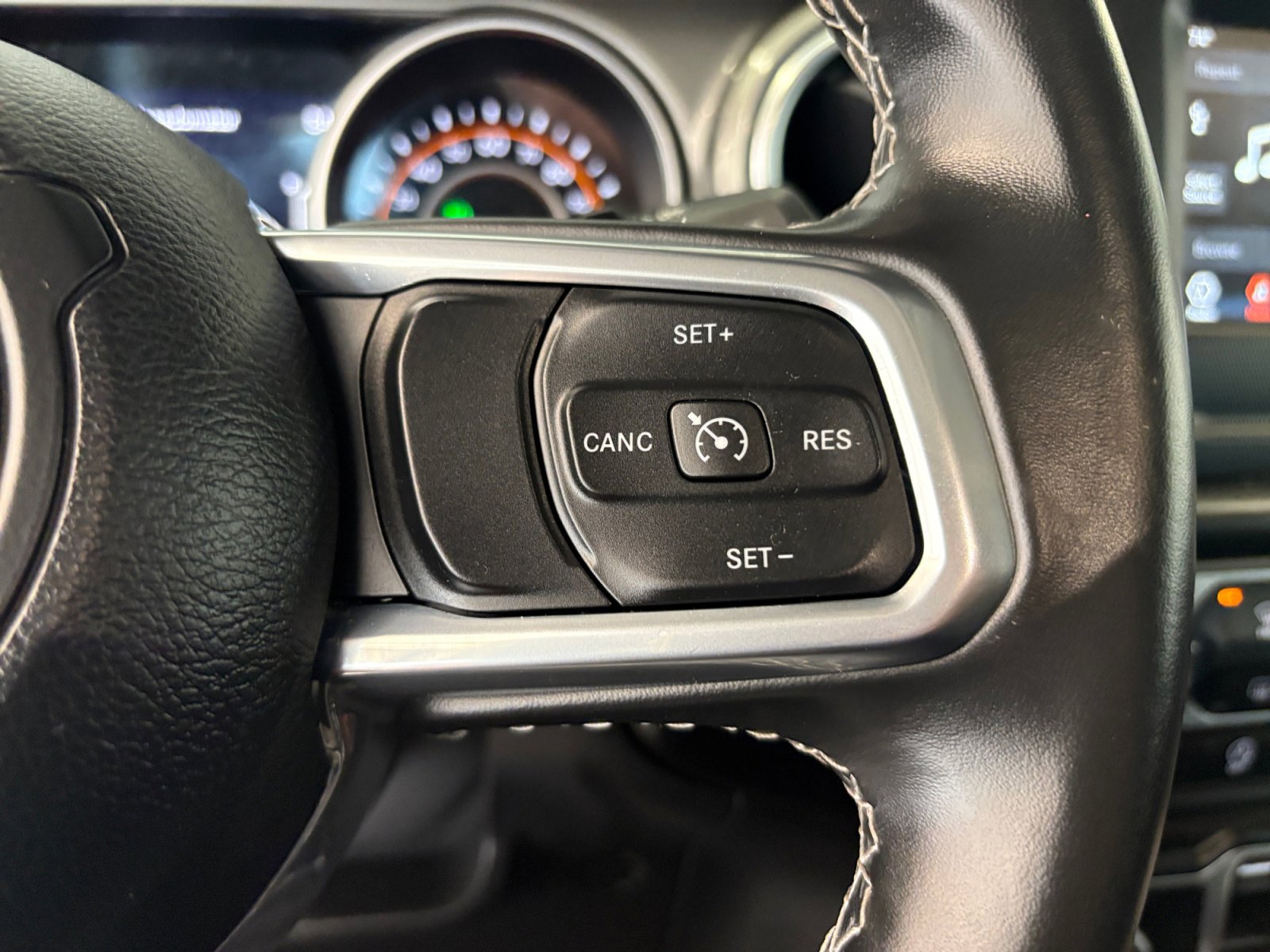 2021 Jeep Wrangler Unlimited Sahara photo 10