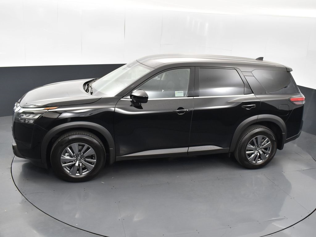 2025 Nissan Pathfinder S photo 44