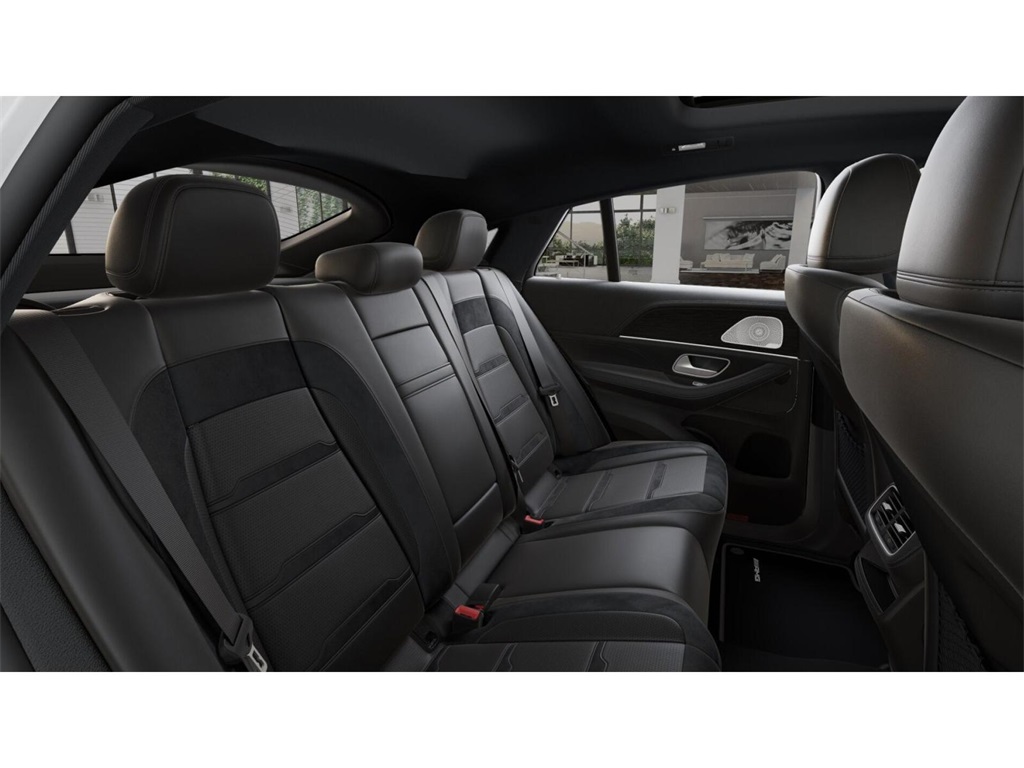 2025 Mercedes Benz GLE 53 AMG photo 4
