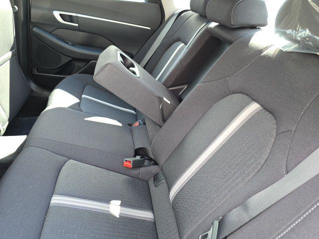 2026 Hyundai Sonata SEL Sport photo 4
