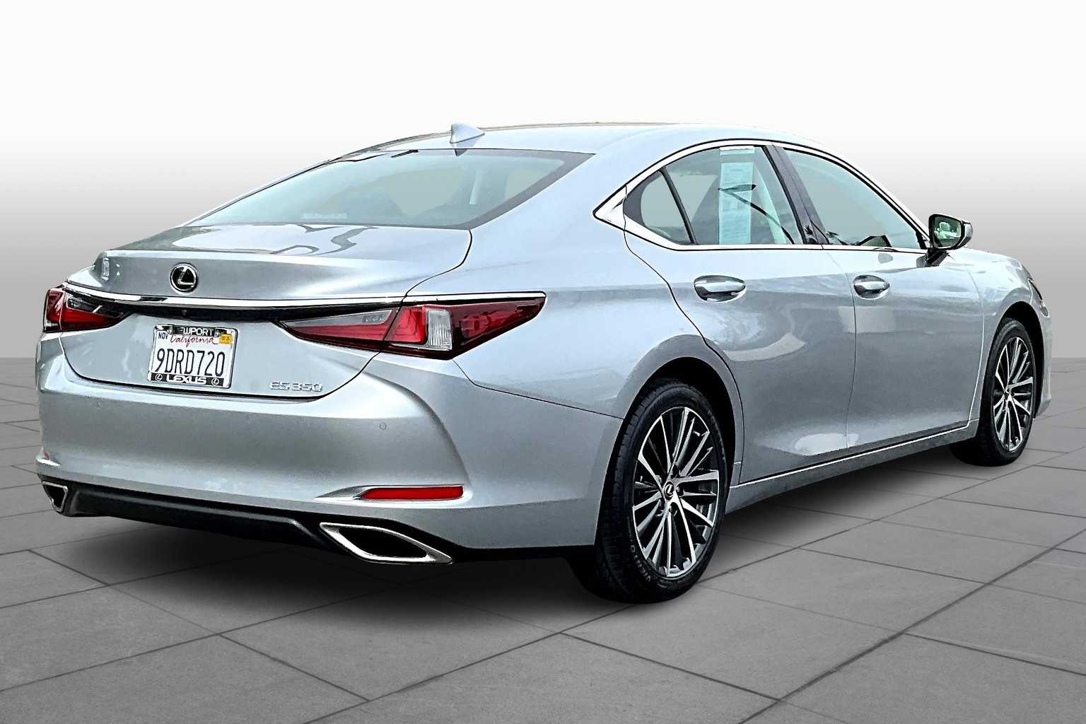 2023 Lexus ES 350 photo 11