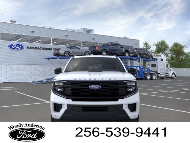 2025 Ford Expedition photo 4