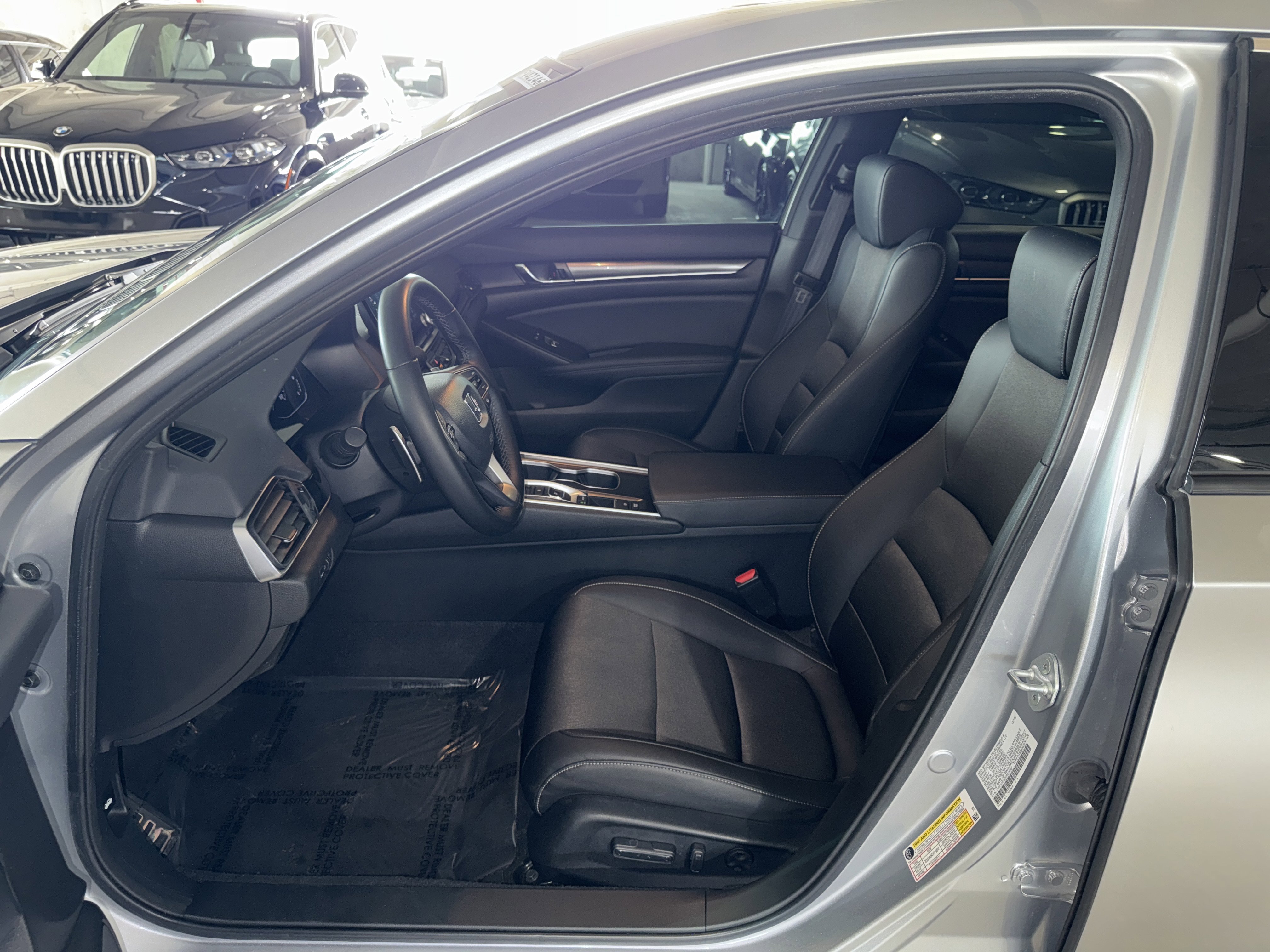 2022 Honda Accord Sport 2.0T photo 6